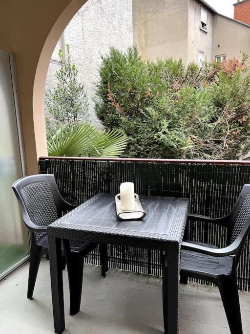 Joli Studio Avec Parking Prive Moulins  Exterior photo